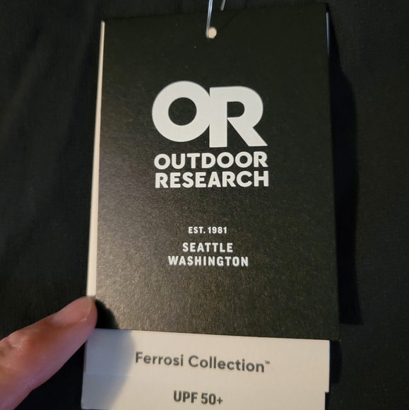 Outdoor Research Ferrosi Pants 2 Short Women's Best Hiking Pants - Picture 3 of 7